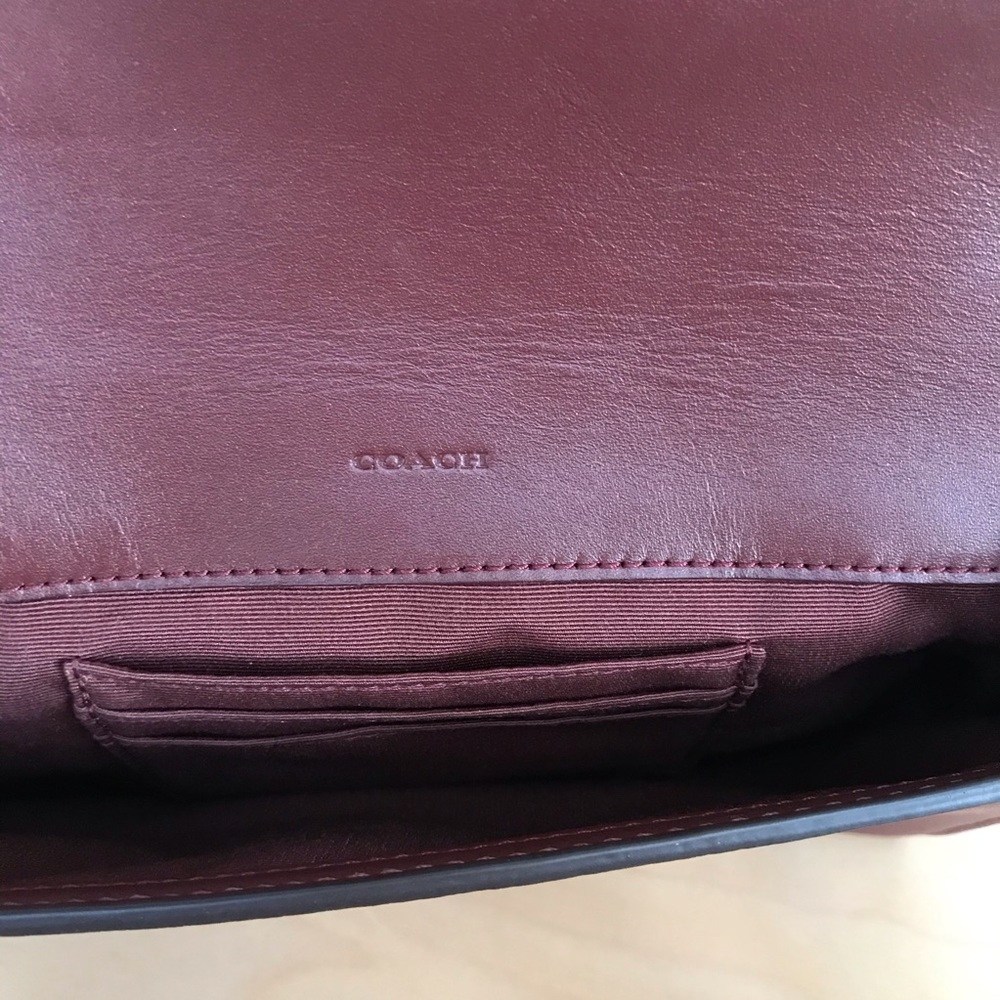 Coach two tone two way - shoulder bag or clutch - Picture 3 of 5